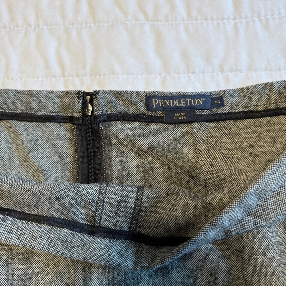 Pendleton Wool Gray Tweed Pencil Skirt Lined Career Classic Office Size 12 - Picture 4 of 7